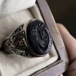 انگشتر عقیق جزع یمانی «علی»